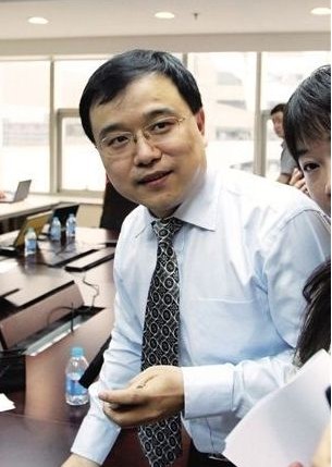 传原公募一哥王亚伟转投私募 设立基金投资A股